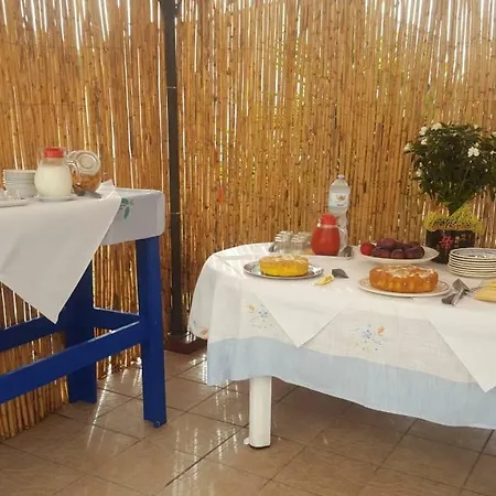 Le Vele Bed & Breakfast 3*